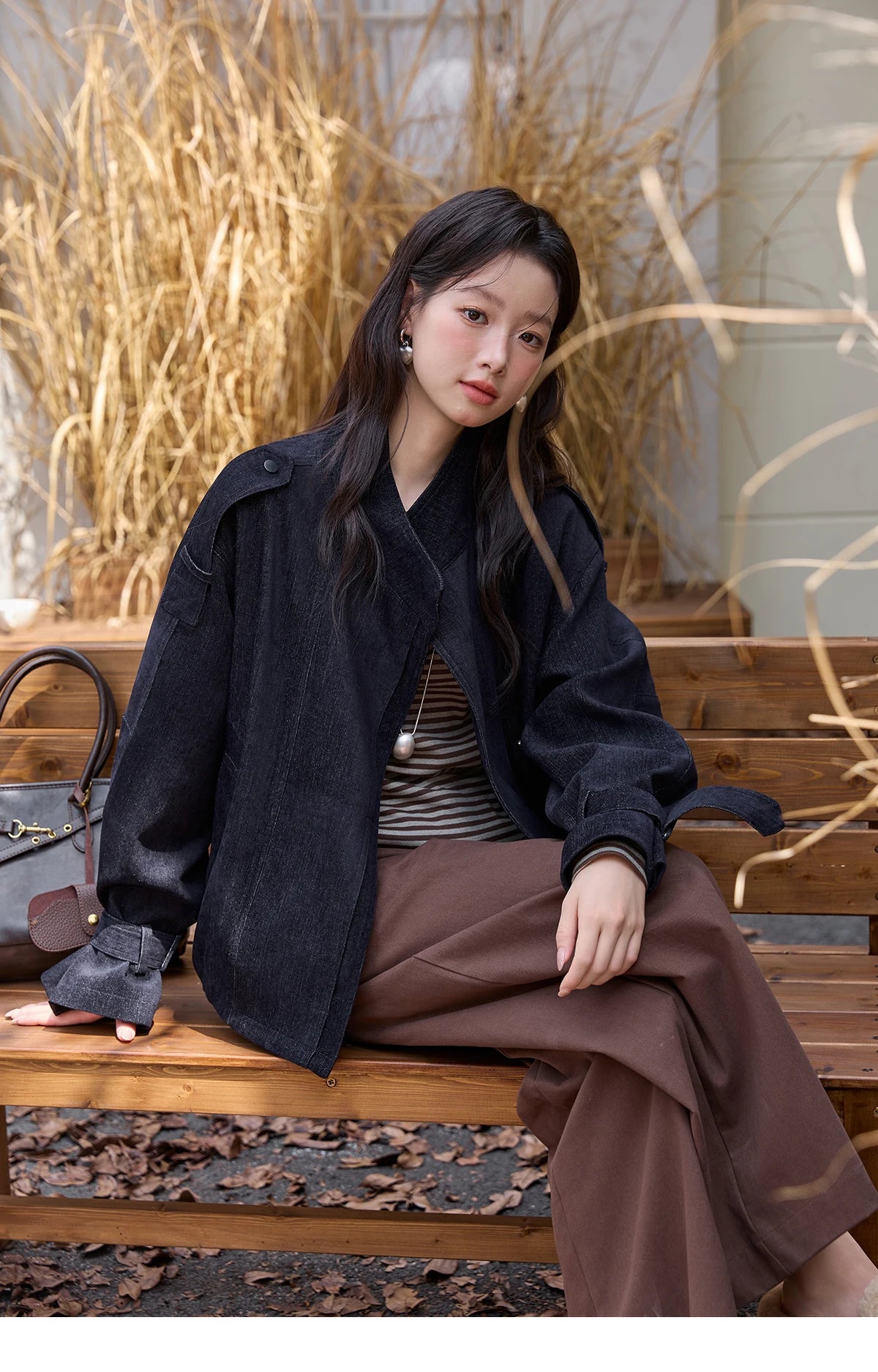 MISHOW Navy Blue Short Jacket for Women 2025 Autumn Winter Safari Style Stand Collar Epaulette Design Cuff Jacket MXE49W0901