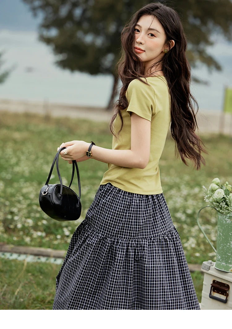 MISHOW Cotton Casual T-shirts Women New 2025 Short Sleeve V-neck Solid Versatile Shirt Female Fashion Basic Tops Lady MXE33T0519