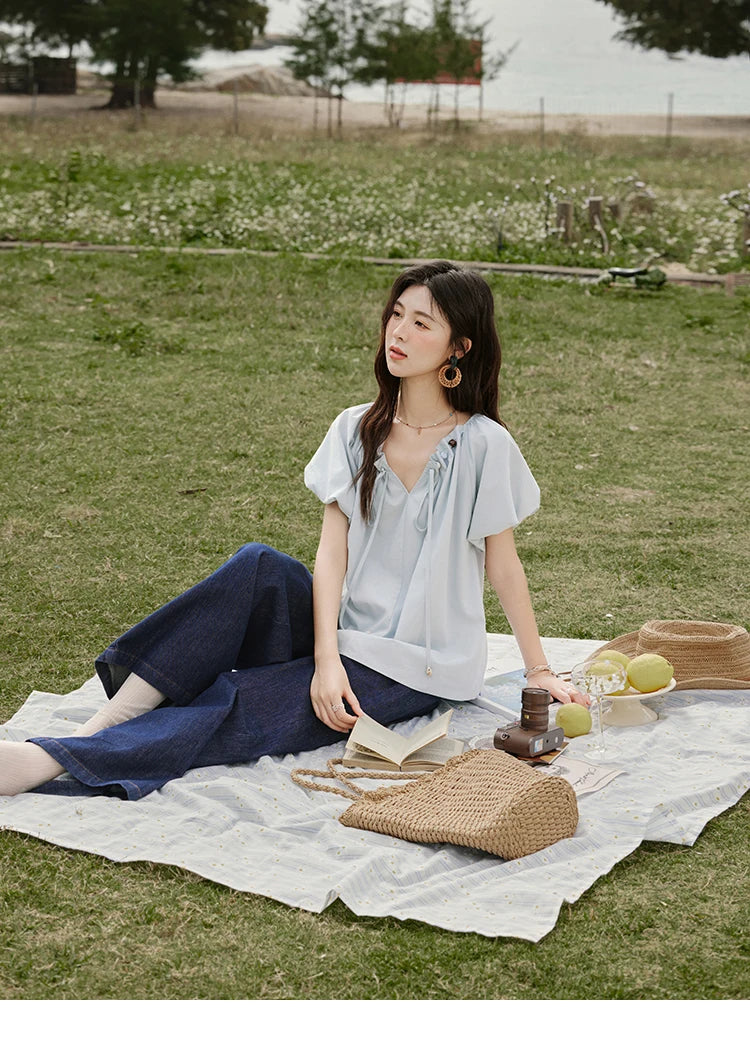 MISHOW Solid French Summer Blouses Woman 2025 New Short Puff Sleeve V-neck Beaded Retro Shirts Women Fashion Tops MXE33X1757