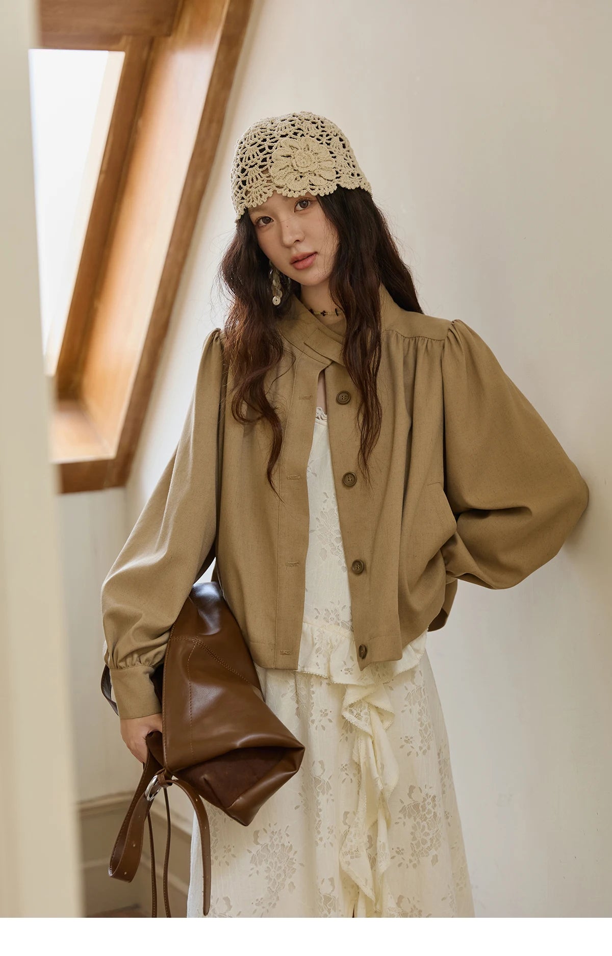 MISHOW British Trench Coat 2025 Autumn Women's Light Brown Stand Collar Coats Female Single Breasted Versatile Jacket MXE43W0802