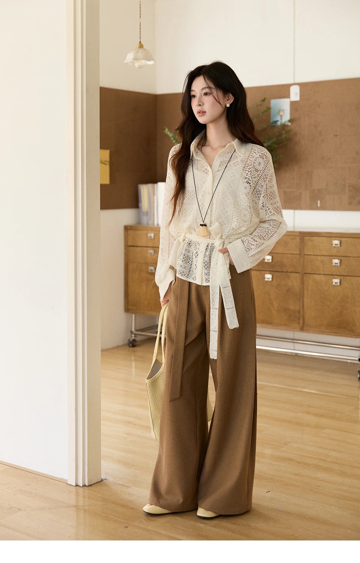 MISHOW Women's Strap Design Brown Wide Leg Pants Spring High Waist Back Elastic Waist Pants Casual Loose Trousers MXF11K1134