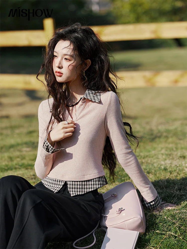 MISHOW Plaid Splicing Fake Two-piece Tops for Women Spring 2025 Contrasting Colors Slim Thin Top V-neck Casual Tees MXE13Z1108