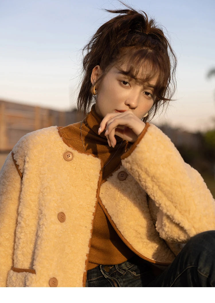 MISHOW Lamb Wool Coat 2023 Double Breasted Winter French Lambswool Jacket Women's Thick Warm Solid New Outerwears MXB45W0850