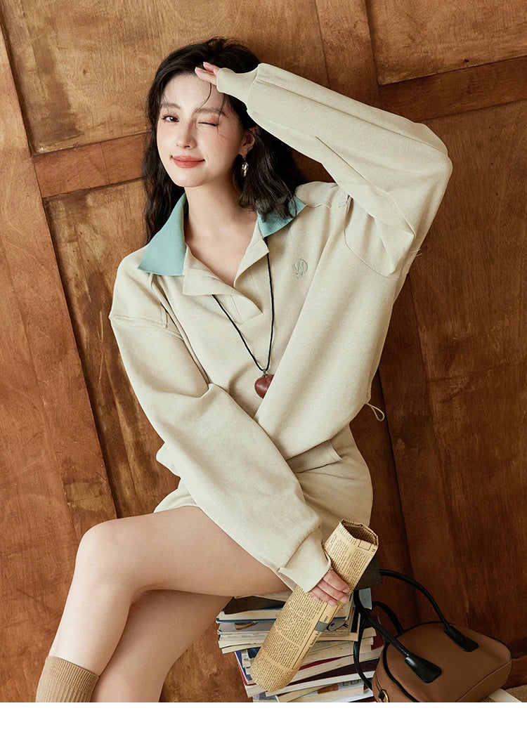 Mishow Polo Neck Sweatshirt & Contrast Letter Skirt Set MXD44V0097