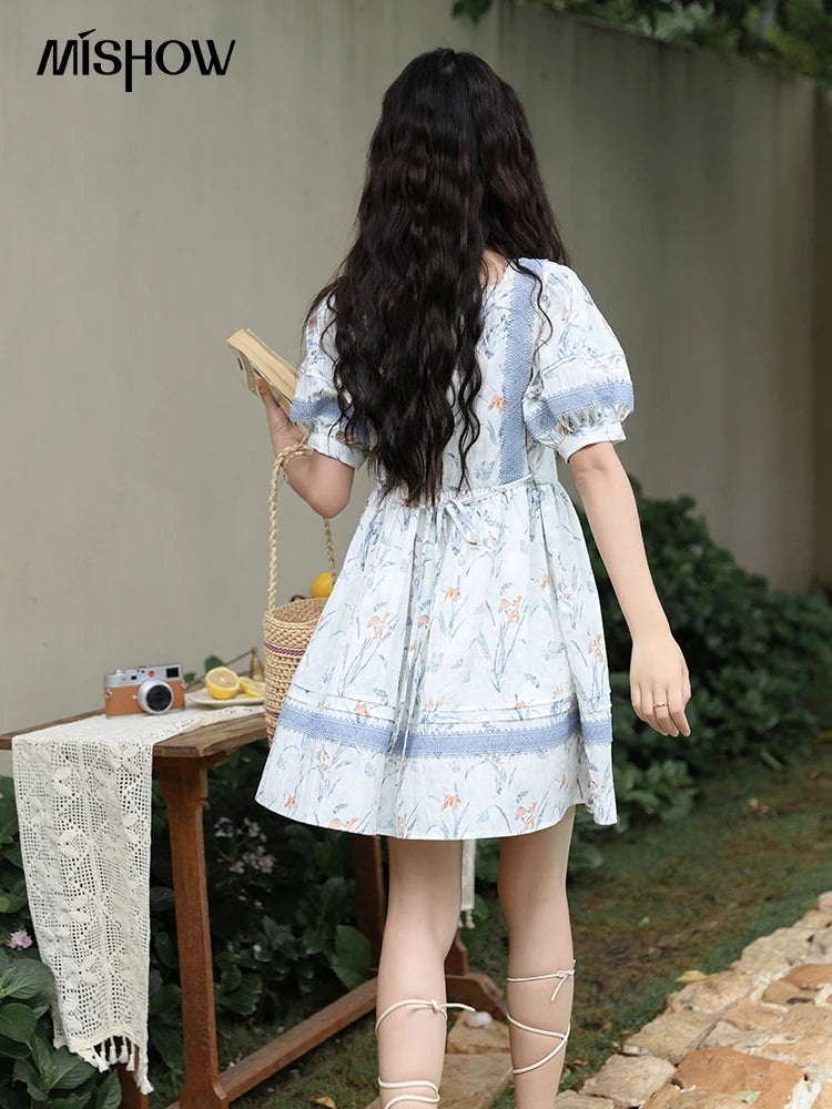 MISHOW Ink Wash Printed Fabric Dress for Women 2025 Summer French Oil Painting Square Neck Splicing Lace Doll Dresses MXD29L1932