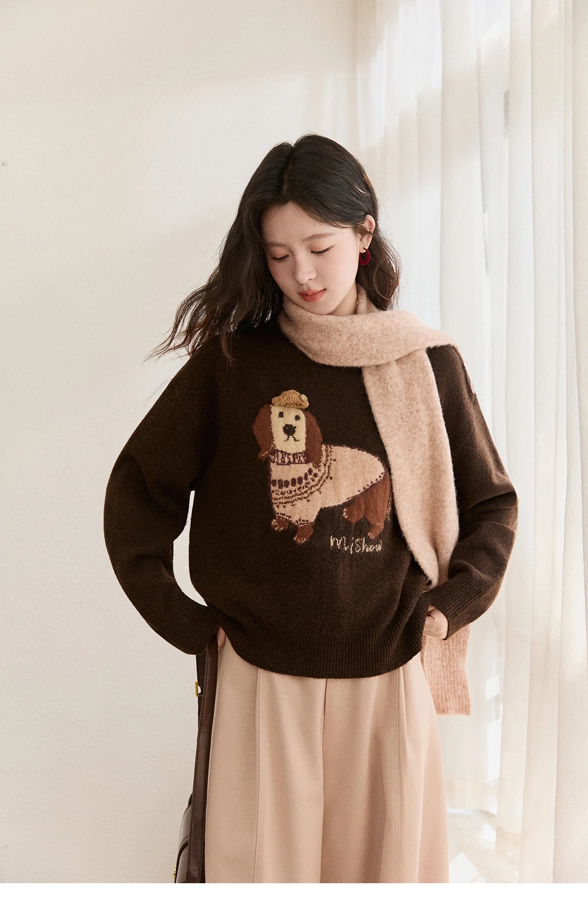 MISHOW Women's French Crew Neck Pullover Sweaters 2025 Winter Loose Dog Jacquard Knitted Top (Scarf Not Included) MXE94Z2890