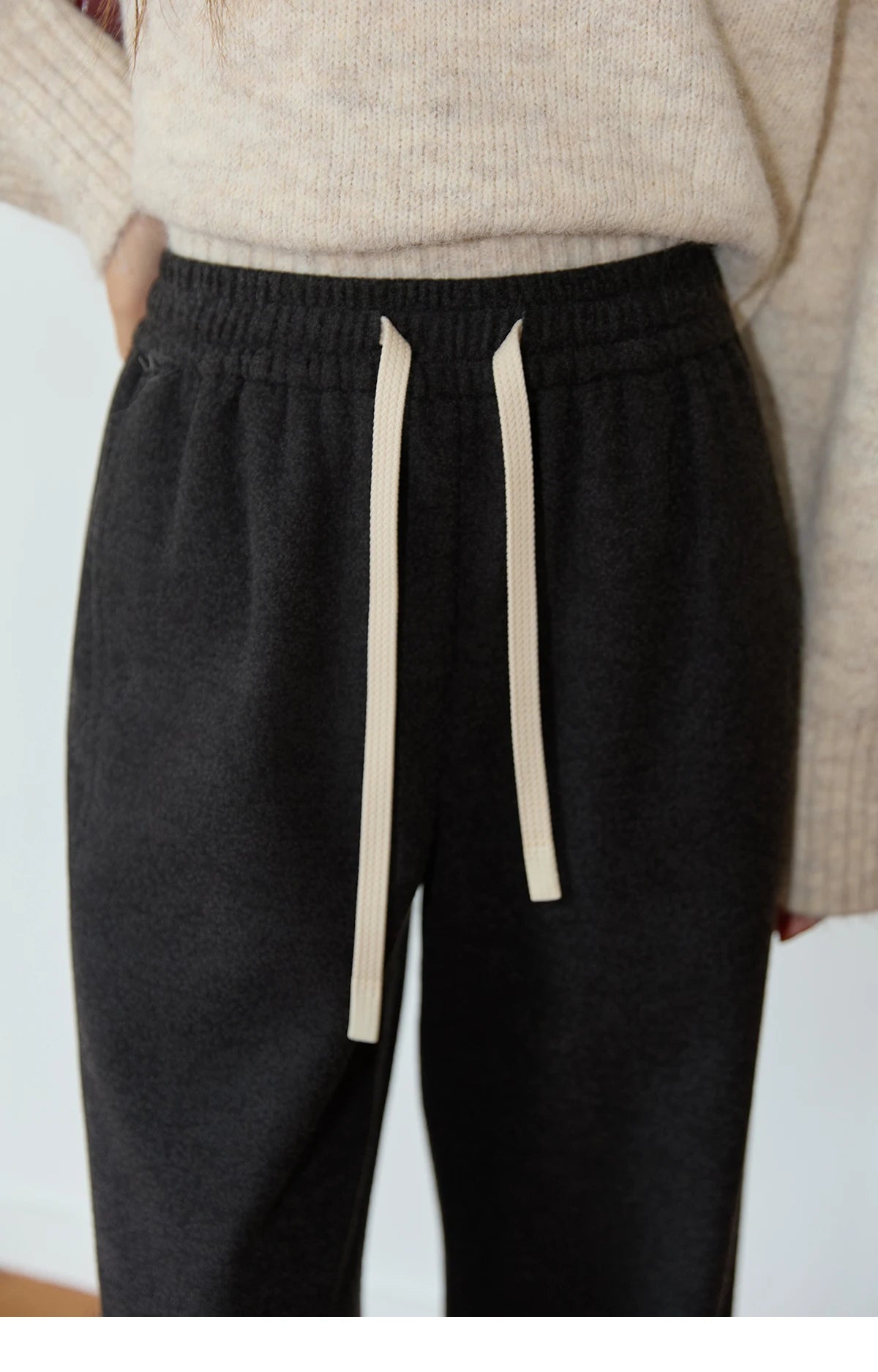 MISHOW Wide-leg Pants for Women 2025 Autumn Winter High Waist Straight Lace-up Loose Pants Retro Casual Slim Pants MXE89K1100