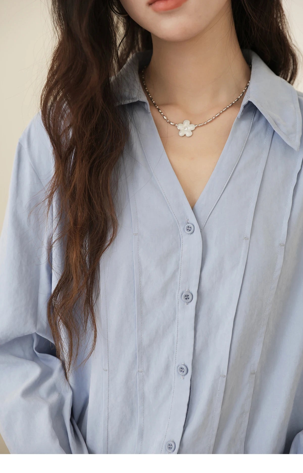 MISHOW Blue Peach Skin Velvet Shirt for Women Autumn 2025 Lapel V-neck Shirts Female Pleated Cuffs Tops Office Lady MXE44C2392