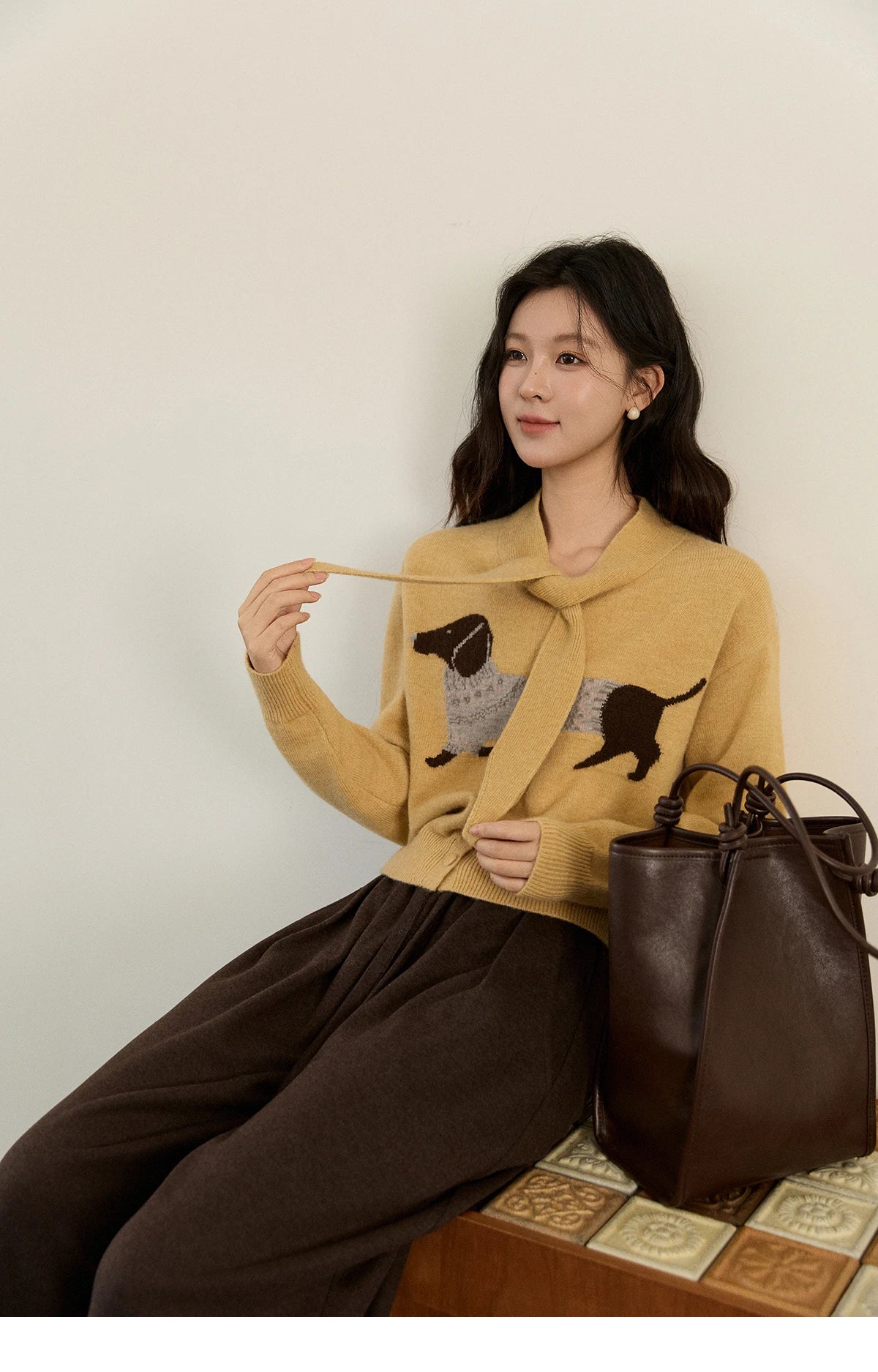 MISHOW Women's Pink Knit Cardigan 2025 Autumn Winter Dachshund Pattern Bow Collar Sweaters Single-breasted Loose Tops MXE94Z2997