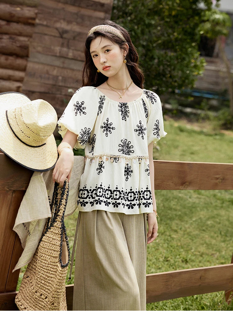 MISHOW Bohemian Print Shirts Women Summer Short Puff Sleeve Square Sleeve Loose Shell Ribbon Stitching Blouses Lady MXE35X1817
