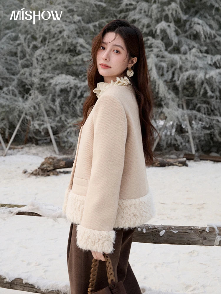 MISHOW Retro Apricot Wool Thickened Short Coat 2025 Winter Plush Splicing Coat Placket Vintage Handmade Buttons Coat MXE92W0998