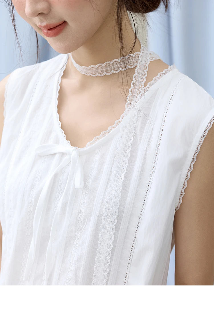 MISHOW Versatile Summer Vest Women 2025 New Solid V-neck Lace Cake Hem Sleeveless Vests Female Fashion Straight Tops MXE31X1779