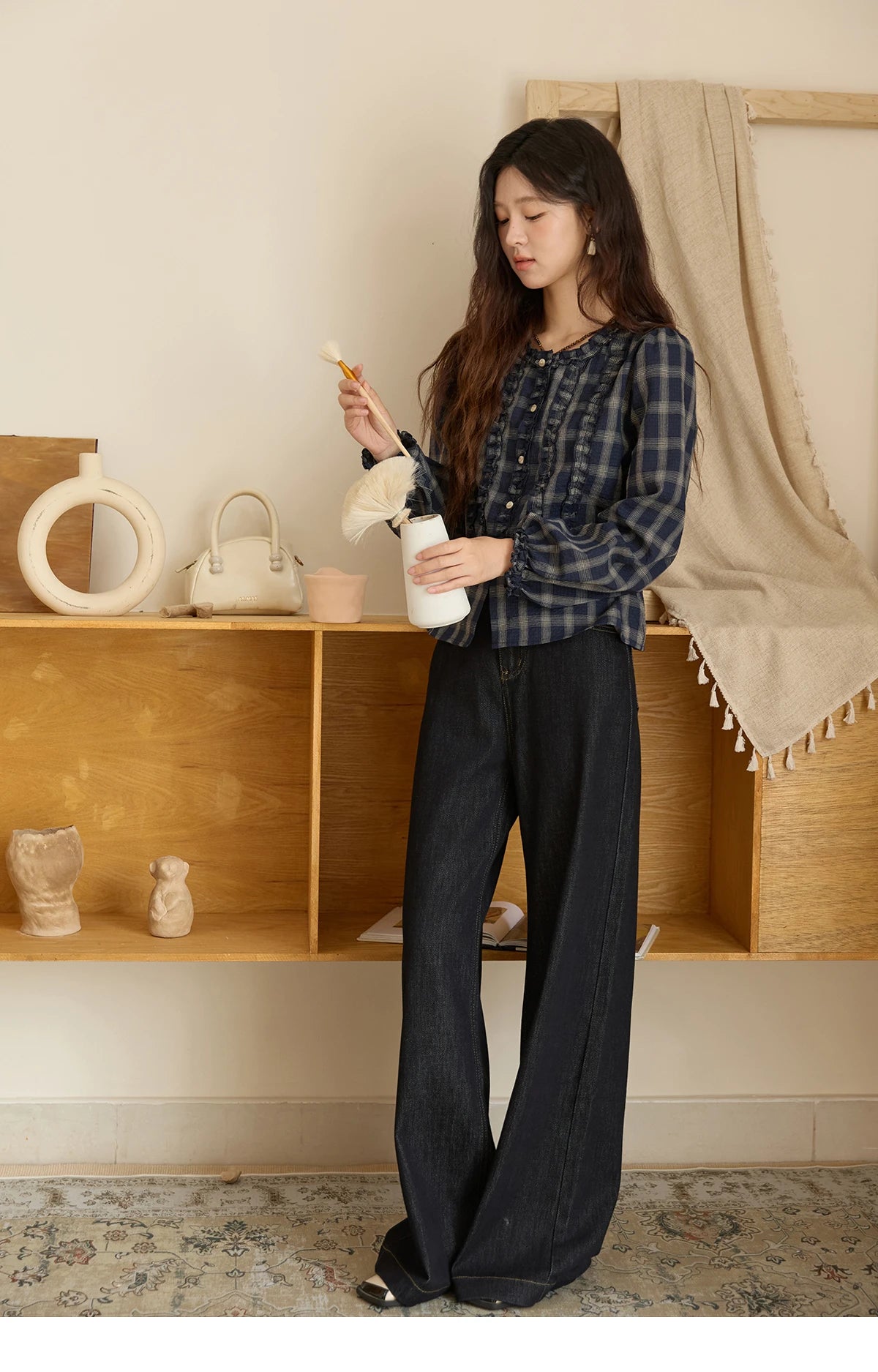 MISHOW Women's Vintage Blue Plaid Shirt 2025 Autumn New Elegant Luxury Loose Waist Shirts Round Neck Long Sleeved Top MXE45X2480