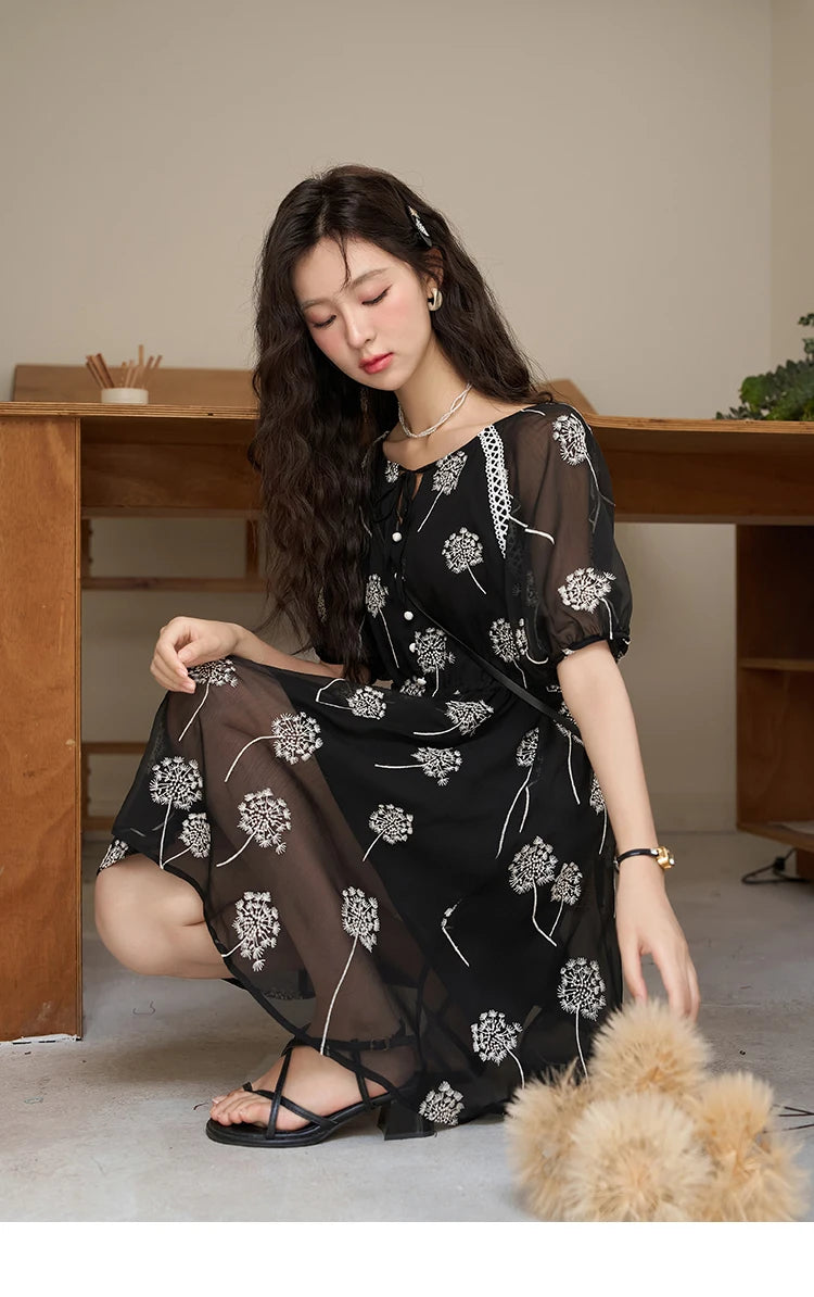 MISHOW【Taraxacum Series】Black Embroidered Dress for Women 2023 Summer French Tea Break Lace-up Retro Romantic Dresses MXC39L1567