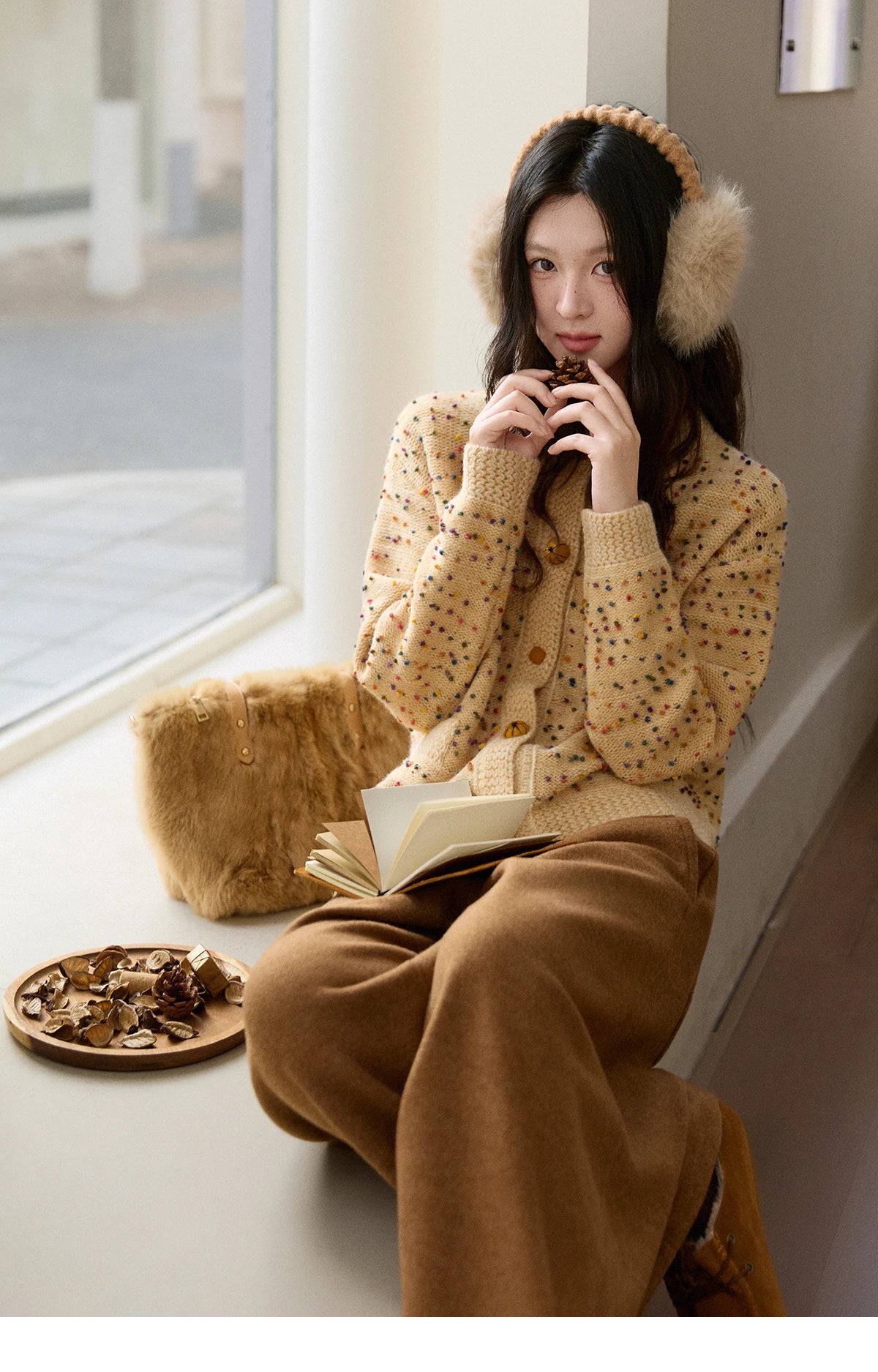 MISHOW Colorful Yellow Sweater Cardigan for Women Winter 2025 Arctic Fleece Retro Round Neck Warm Thick Knit Sweaters MXE91Z2778