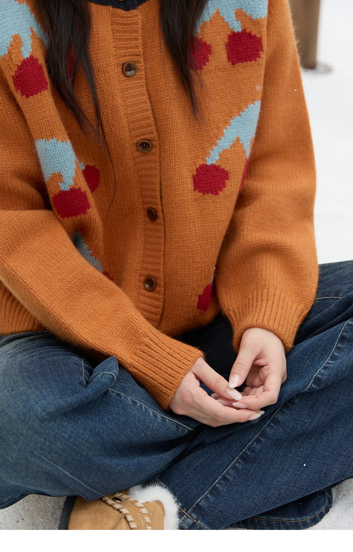 MISHOW Cherry Jacquard Knitted Cardigan for Women 2025 Winter Retro Sweet Round Neck Long Sleeves Sweater Commute Top MXE88Z2689