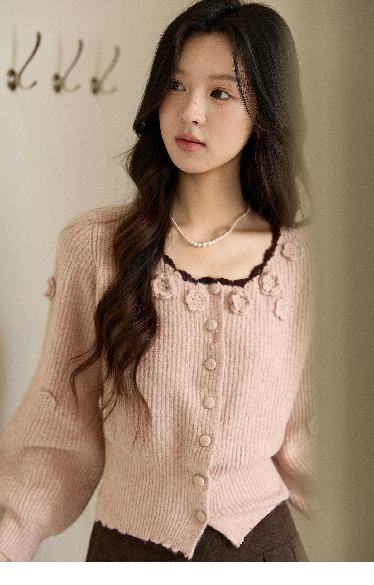 MISHOW Women's Pink Knitted Cardigan 2025 Autumn Winter Flower Decor Lace Trim Button Cardigan Slim Warm Pullover Top MXE94Z2862