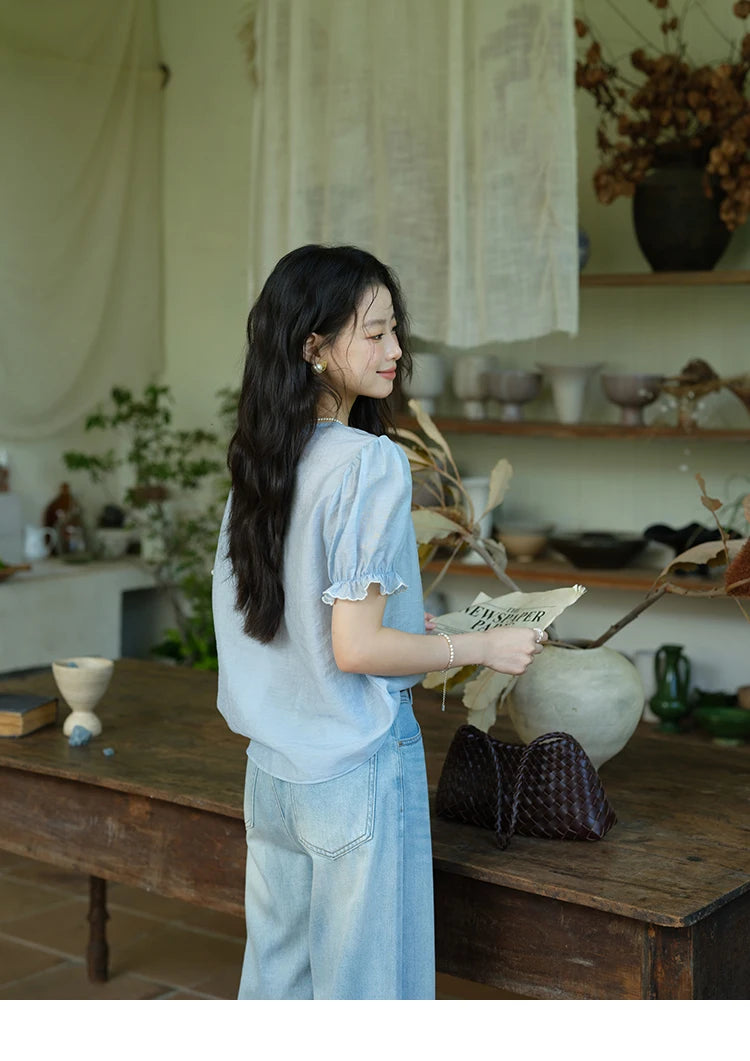 MISHOW Women's Coral Embroidery Summer Blouse 2025 New Fashion V-neck Puff Sleeve Blouse Casual Women's Clothing MXE37X1850