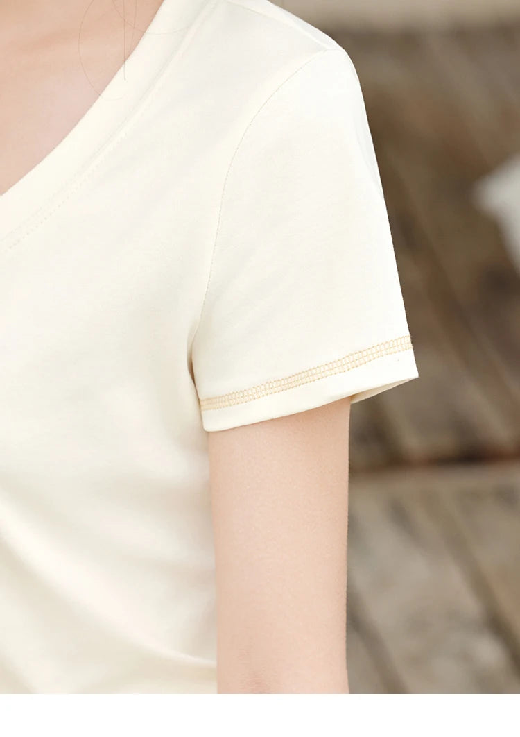 MISHOW Cotton Casual T-shirts Women New 2025 Short Sleeve V-neck Solid Versatile Shirt Female Fashion Basic Tops Lady MXE33T0519