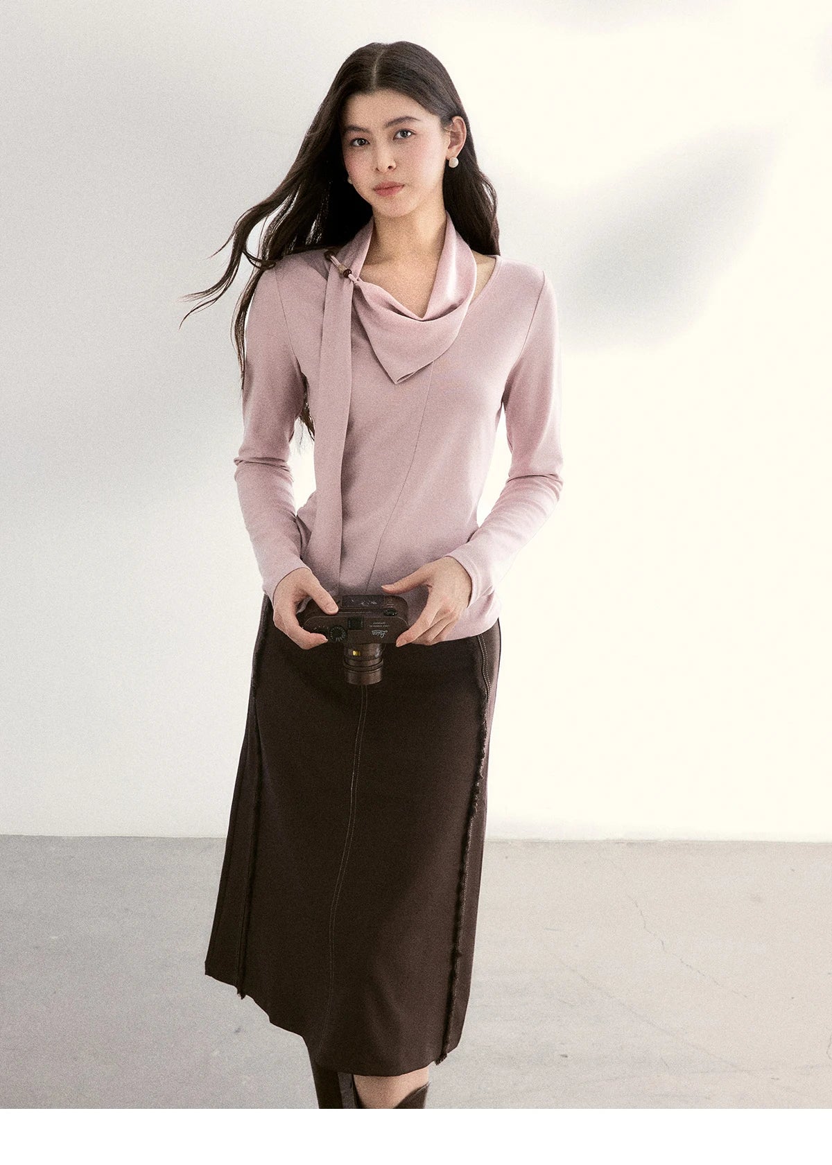 MISHOW Women's Scarf Neck Pink Long Sleeve Top 2026 Spring Color Collision Bead Asymmetrical Tops Knitted Sweaters MXF108Z1025