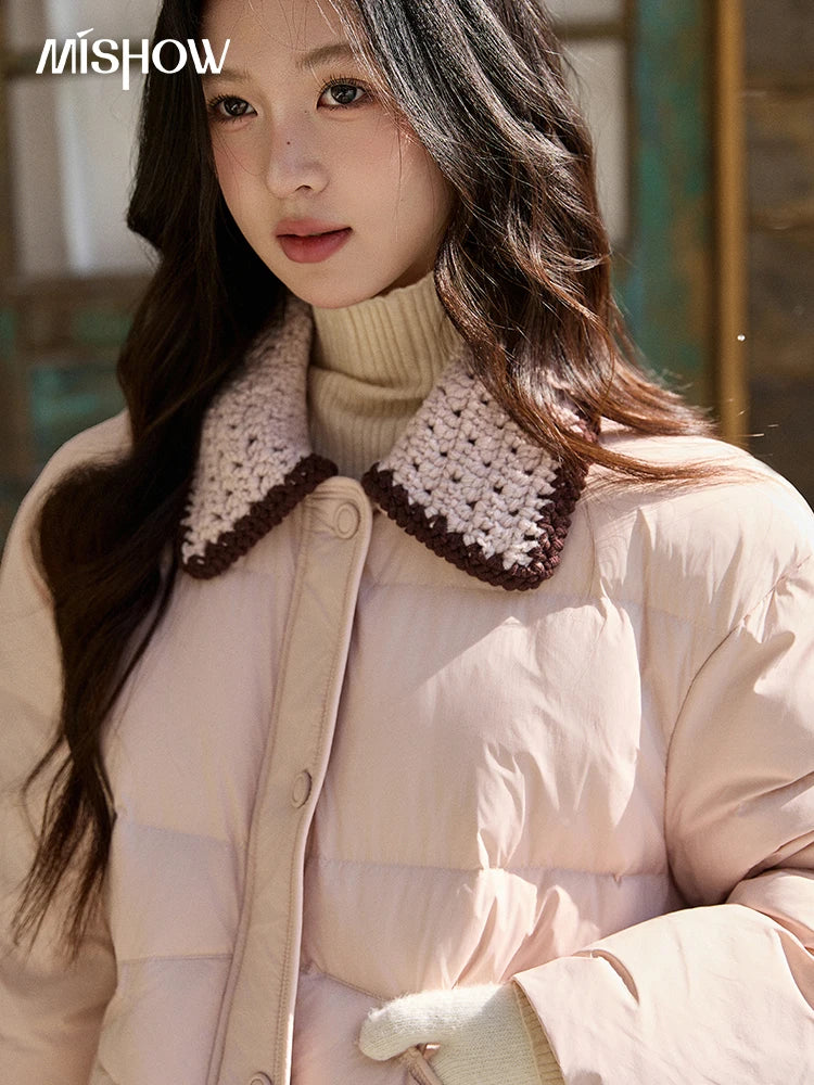 MISHOW Women's Sweet Knitted Lapel Collar Short Down Jacket 2025 Winter White Duck Down Single-Breasted Zipper Coat MXE94Y0094