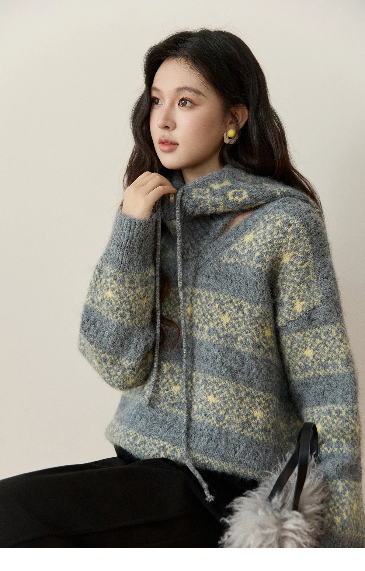 MISHOW Women's Fair Isle Knitted Sweater 2025 Winter V-neck Wool Blend Casual Tops Removable Hood Warm Loose Sweaters MXE94Z2979