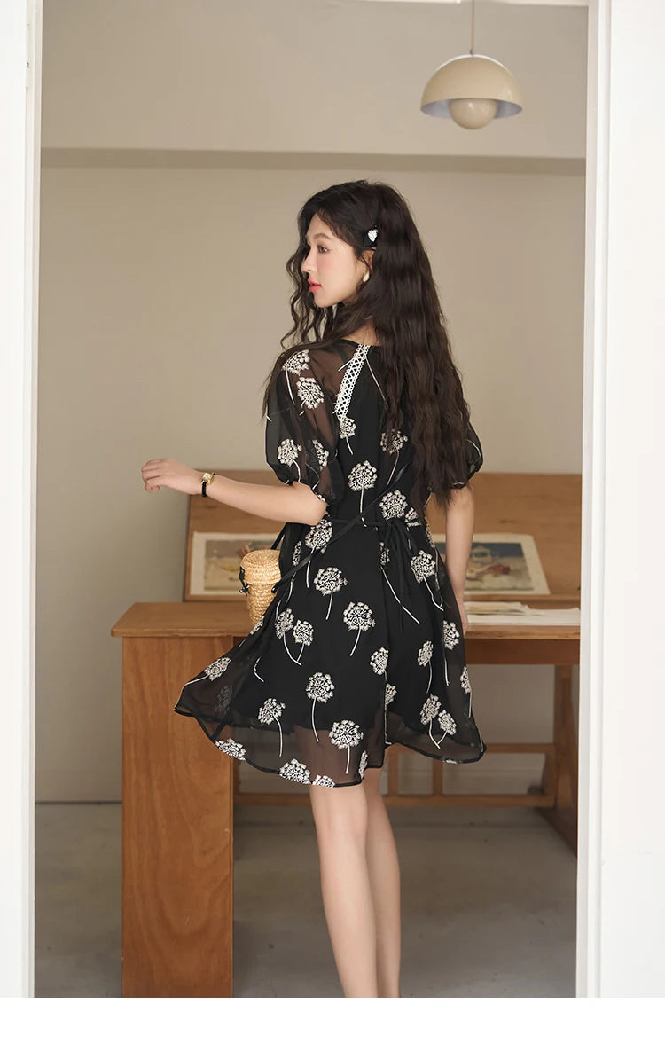 MISHOW【Taraxacum Series】Black Embroidered Dress for Women 2023 Summer French Tea Break Lace-up Retro Romantic Dresses MXC39L1567
