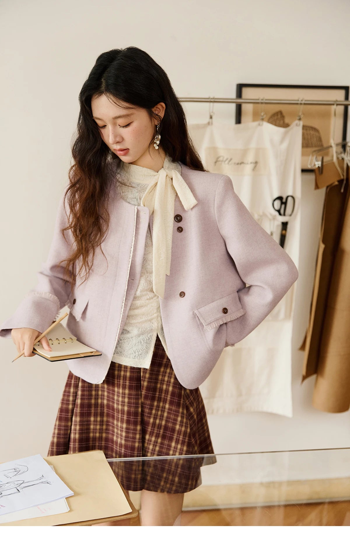 MISHOW Purple Woolen Coat for Women Autumn 2025 Slanted Placket Splicing Lace Coats Shoulder Pads Retro Short Jackets MXE47W0840