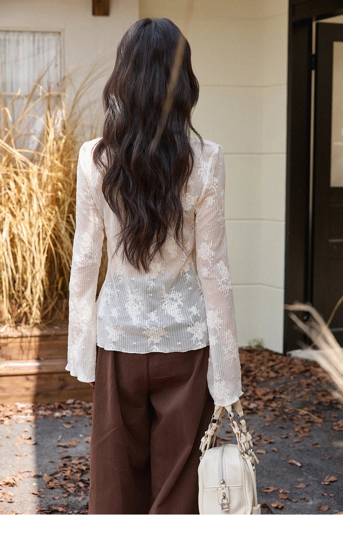 MISHOW White Shirt Women 2025 Autumn New French Romantic Sexy Slim Flared Sleeves Top Commute Luxury Lace Shirt MXE49X2511