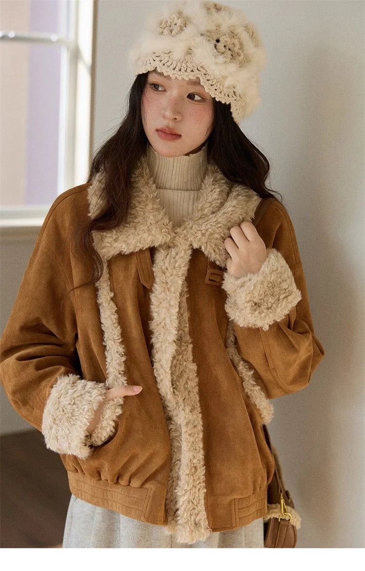 MISHOW Woman Short Jacket 2025 Winter Retro Brown Suede Patchwork Fur Coat Loose Faux Lambswool Turn Down Collar Coat MXE89W0895
