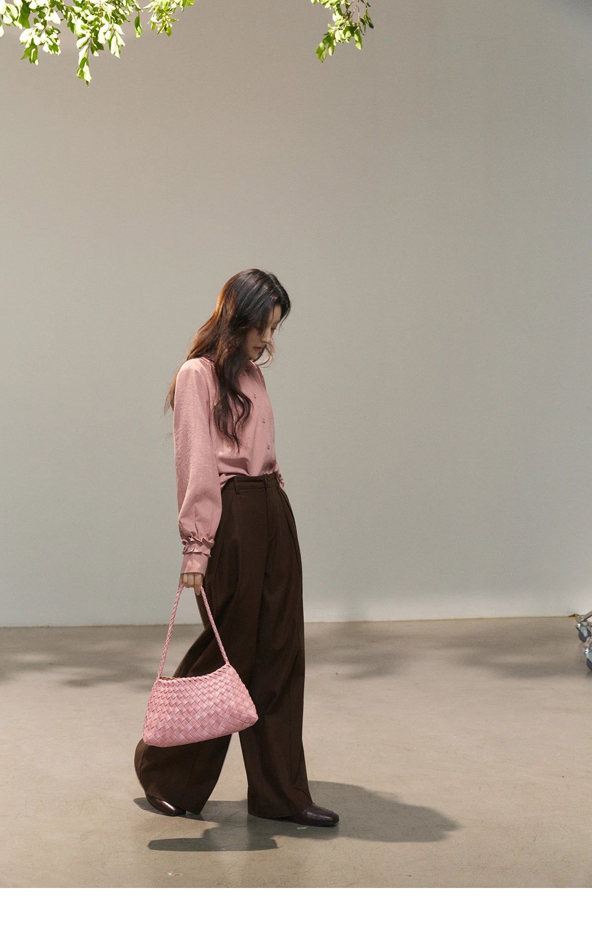 MISHOW Women's Peach Skin Solid Shirt 2026 Spring Ruffled Crew Neck Single-breasted Tops Casual Long Sleeve Shirts MXF11C2431