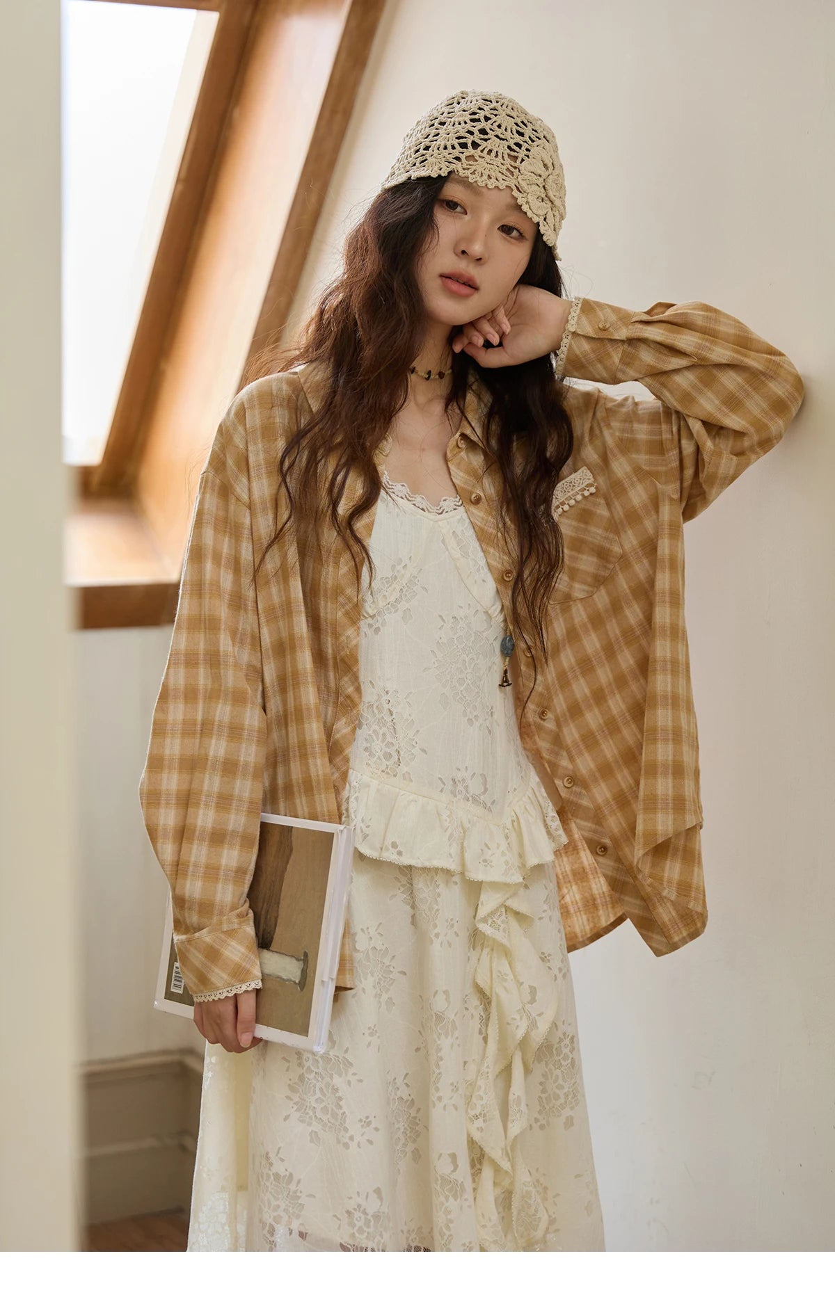 MISHOW Women's Retro Plaid Long Sleeved Shirt 2025 Autumn Korean Loose Casual Plaid Top with Lace Pocket Lapel Shirts MXE43C2378