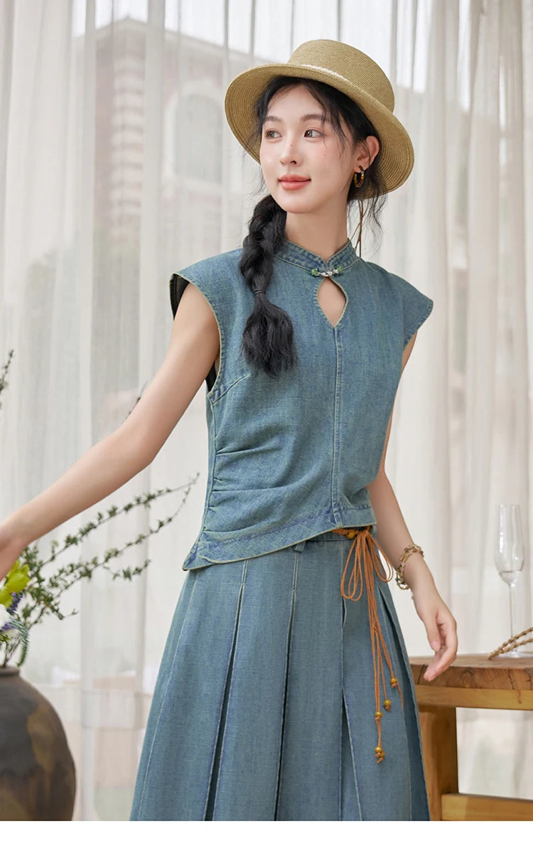 MISHOW Chinese Water Droplet Hollowed Stand Collar Vest Pleated Denim Skirt Separately Summer Retro Denim Collection MXD21X1465