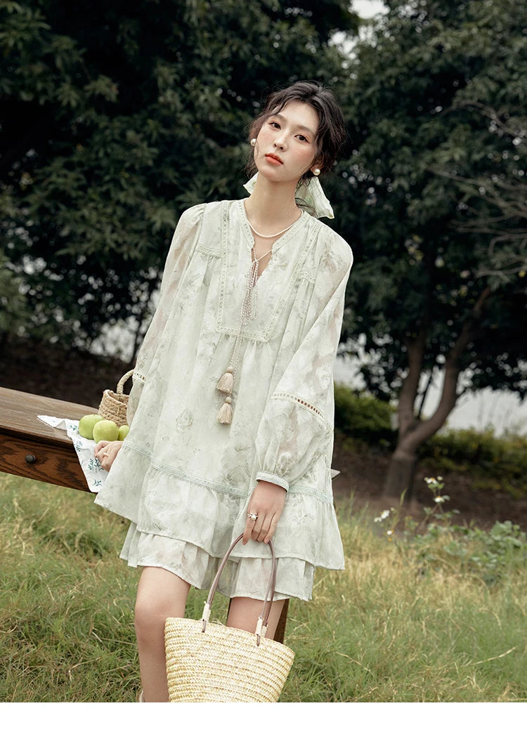 MISHOW Floral V-neck Drawn Tassels Dresses 2025 Spring Summer Hollow Out Lantern Sleeve Dresses Vacation Doll Dress MXE15L2121