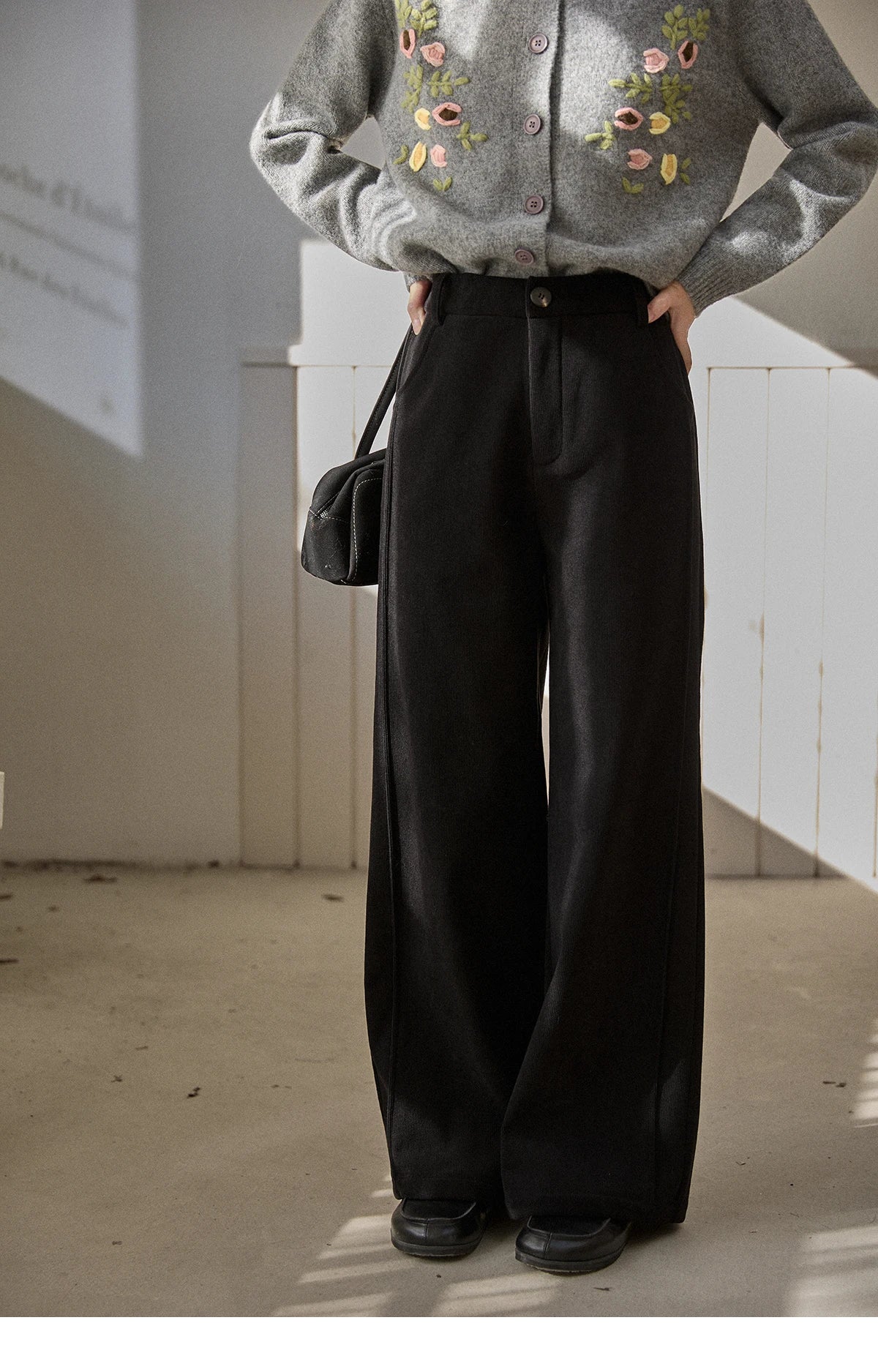 MISHOW Corduroy Straight Leg Pants for Women 2025 Winter Silver Fox Velvet Commuter Trousers Solid Casual Warm Pants MXE91K1125