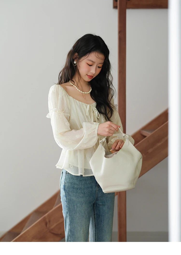 MISHOW Women's Fashion Cashew Flower Embroidered Blouse 2025 Autumn V-neck Lace Up Puff Sleeve Ladies Elegant Top MXE41X1945