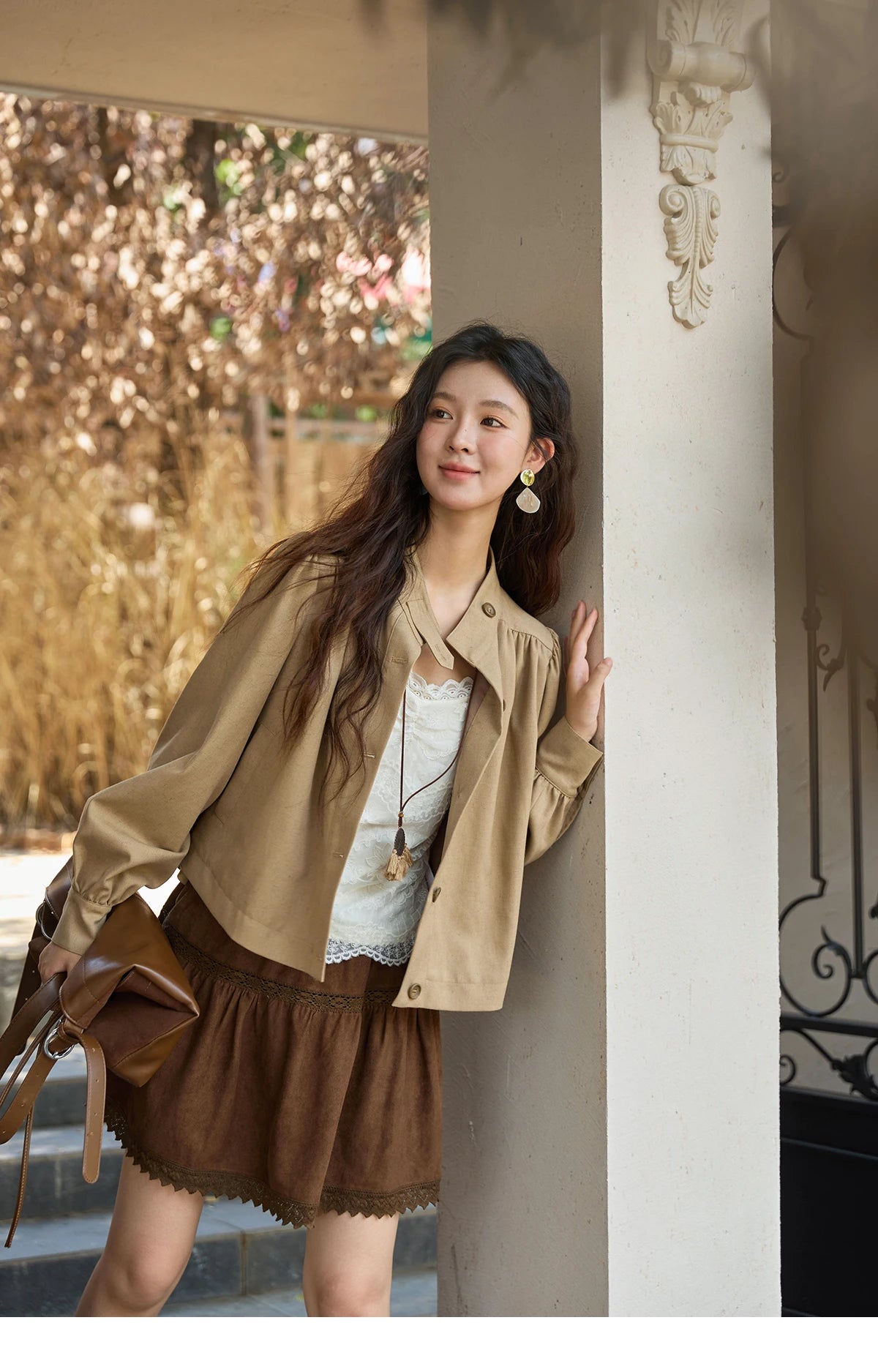 MISHOW British Trench Coat 2025 Autumn Women's Light Brown Stand Collar Coats Female Single Breasted Versatile Jacket MXE43W0802