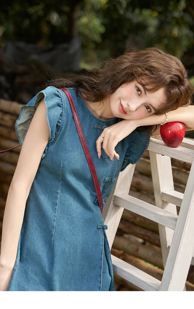 MISHOW Chinese Flying Sleeve Split Denim Dress 2024 Side Flap Buckle Round Neck Denim Waist Loose Knee-Length Dresses MXD22L1851