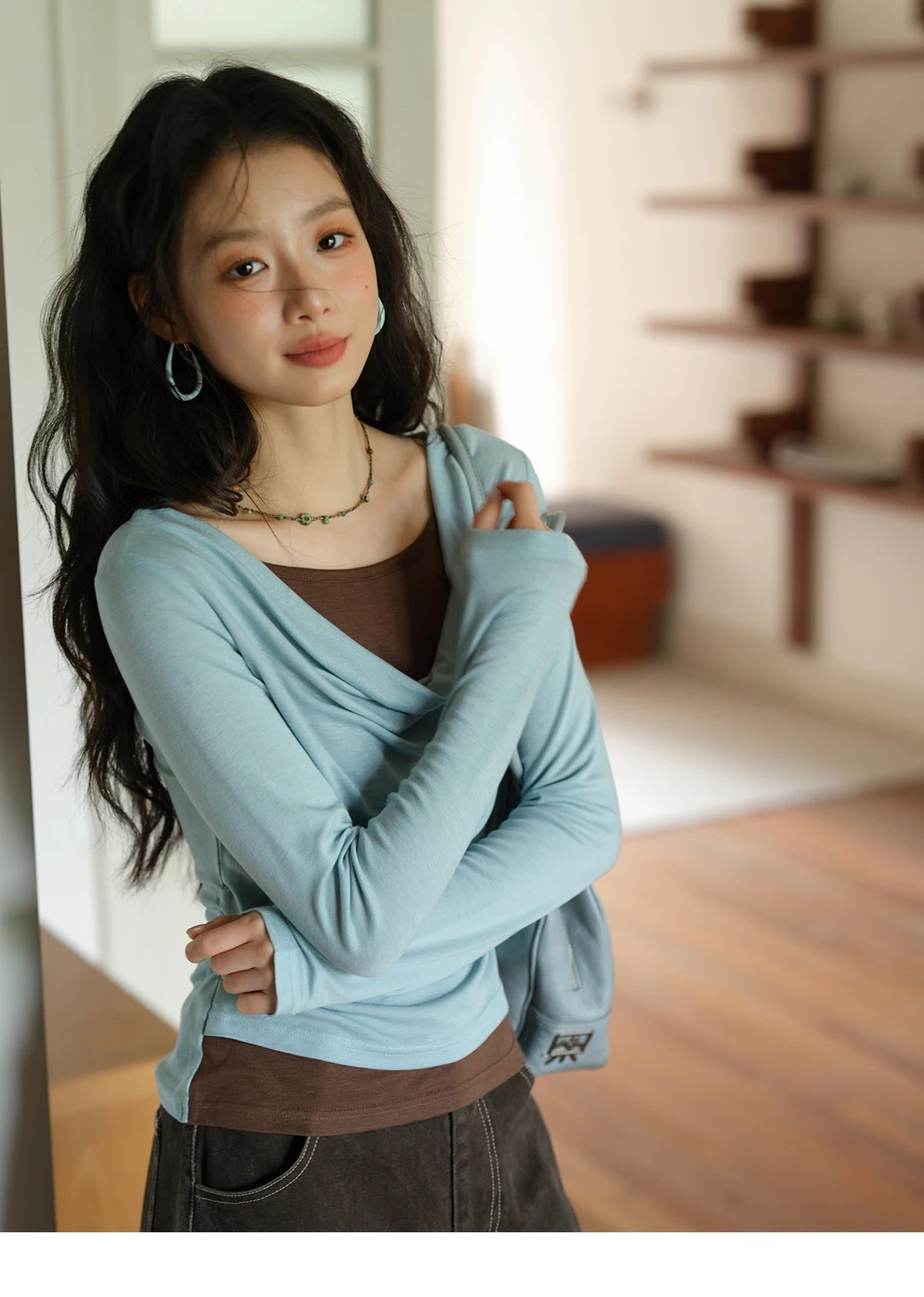 MISHOW Multi Colored Fake Two-piece Knitted Sweater 2025 Autumn Swinging Collar Casual Tops Contrasting Waist Top MXE42Z1341