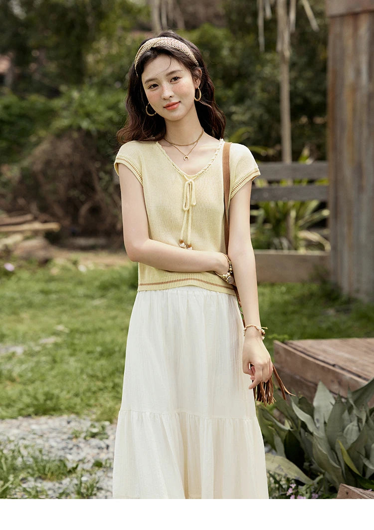 MISHOW Office Lady Summer Knitted Sweater V-neck Short Sleeve Solid Slimming Bead Design Pullover Female Lazy Tops MXE33Z1227