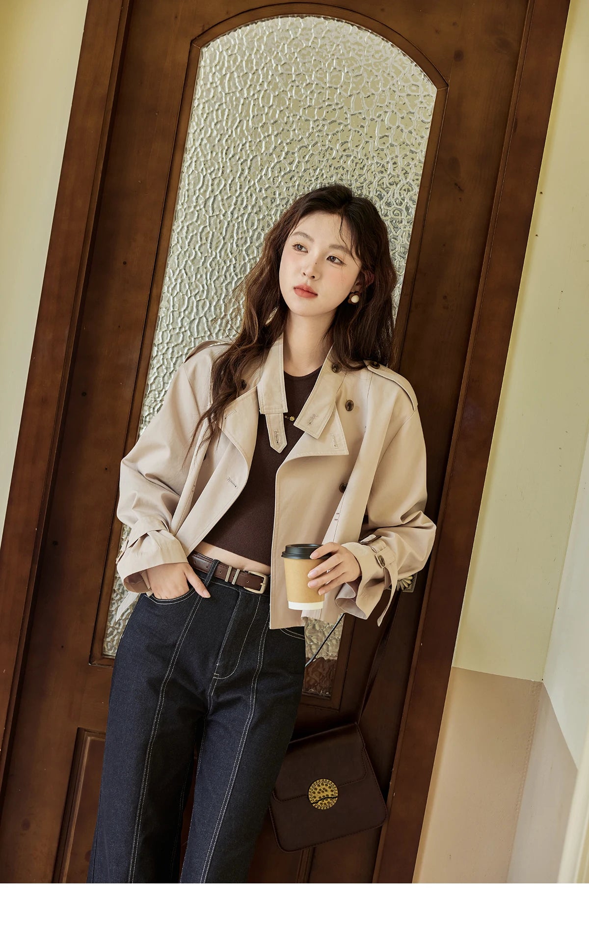 MISHOW Women's Short Fragrant Windbreaker Jacket 2024 Autumn Korean Stand Collar Double Row Placke Trench Streetwear MXD42W0386