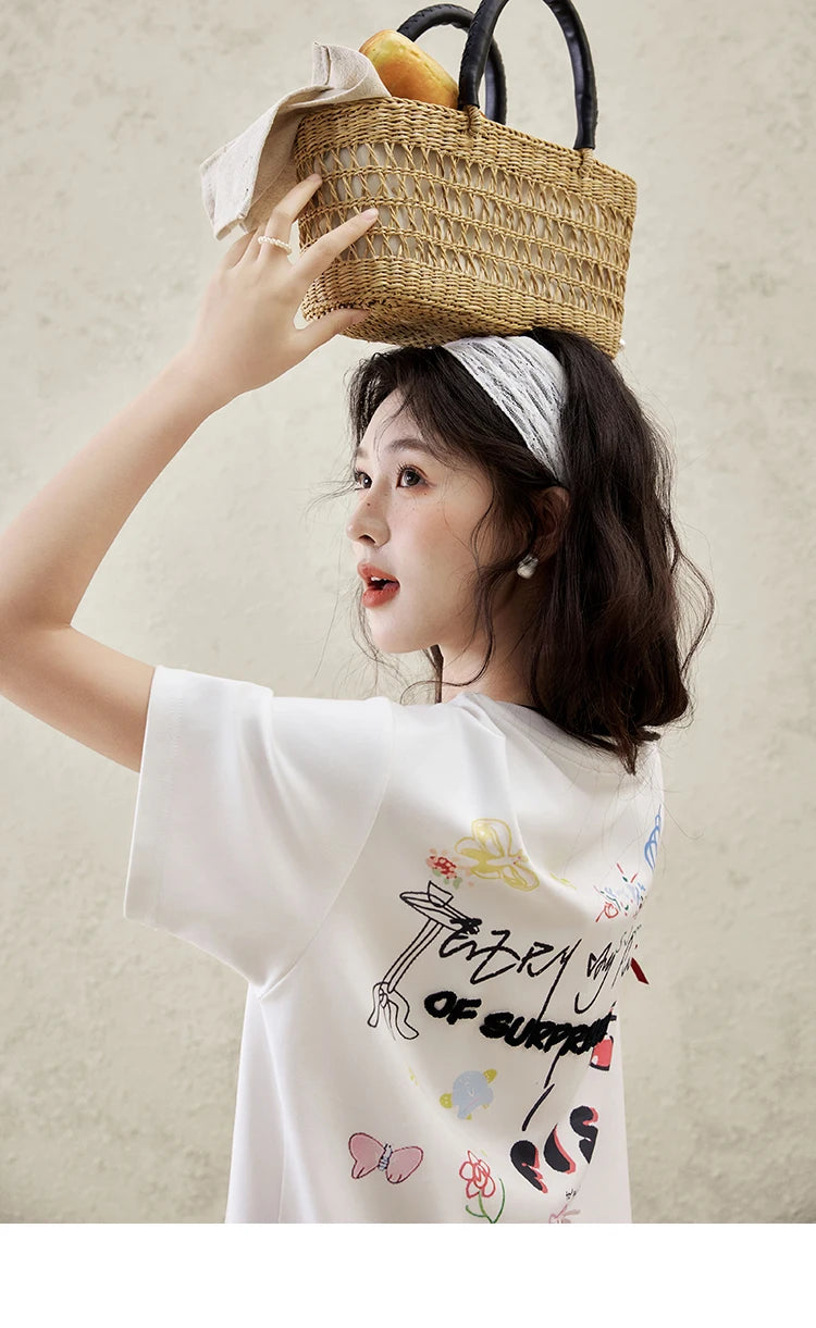 MISHOW Casual Graffiti T-shirt Women Summer 2025 Short Sleeve Round Neck Loose Shirts Female New Fashion Tops Lady MXE15T0475