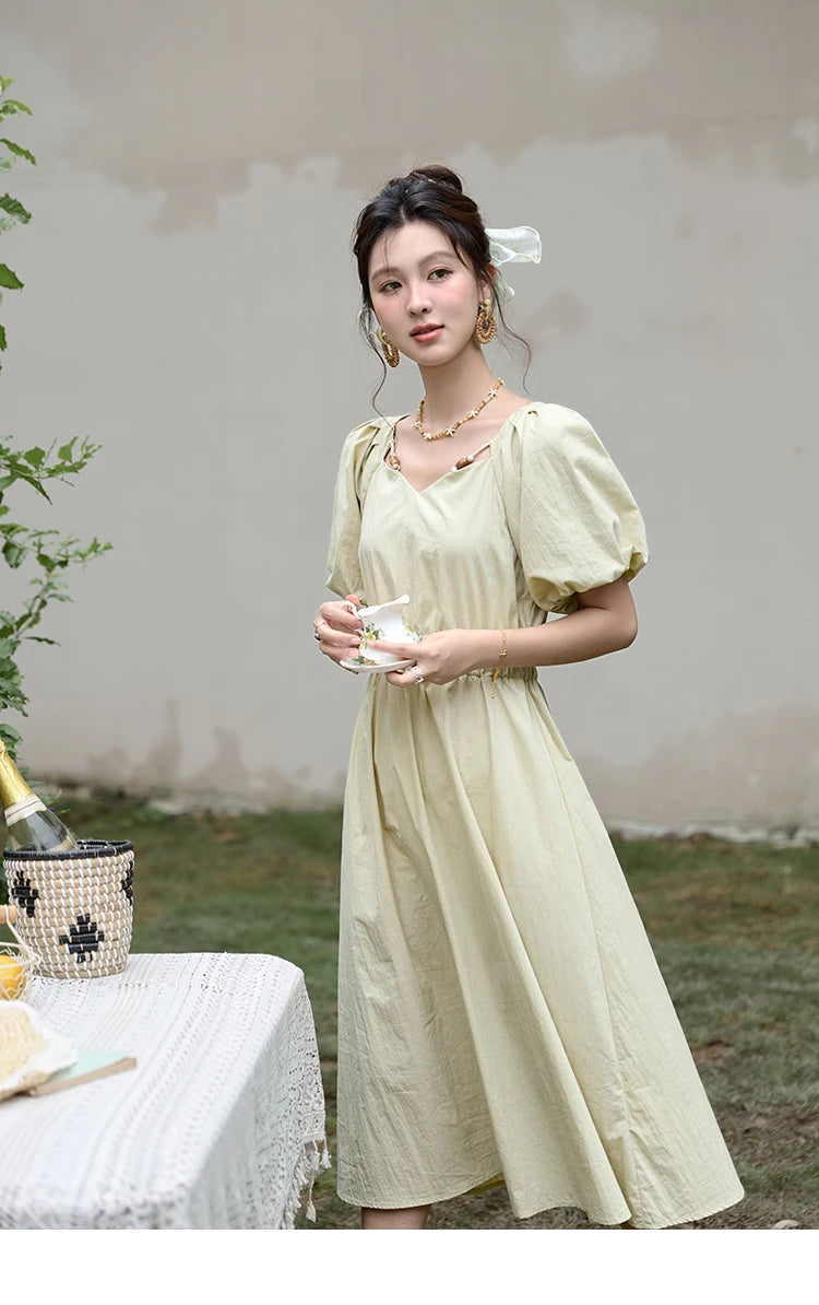 MISHOW French V-neck Bubble Sleeve Dress for Women Summer 2025 Elegant Waist Dress Back Green Waist Exposed Dresses MXD22L1825