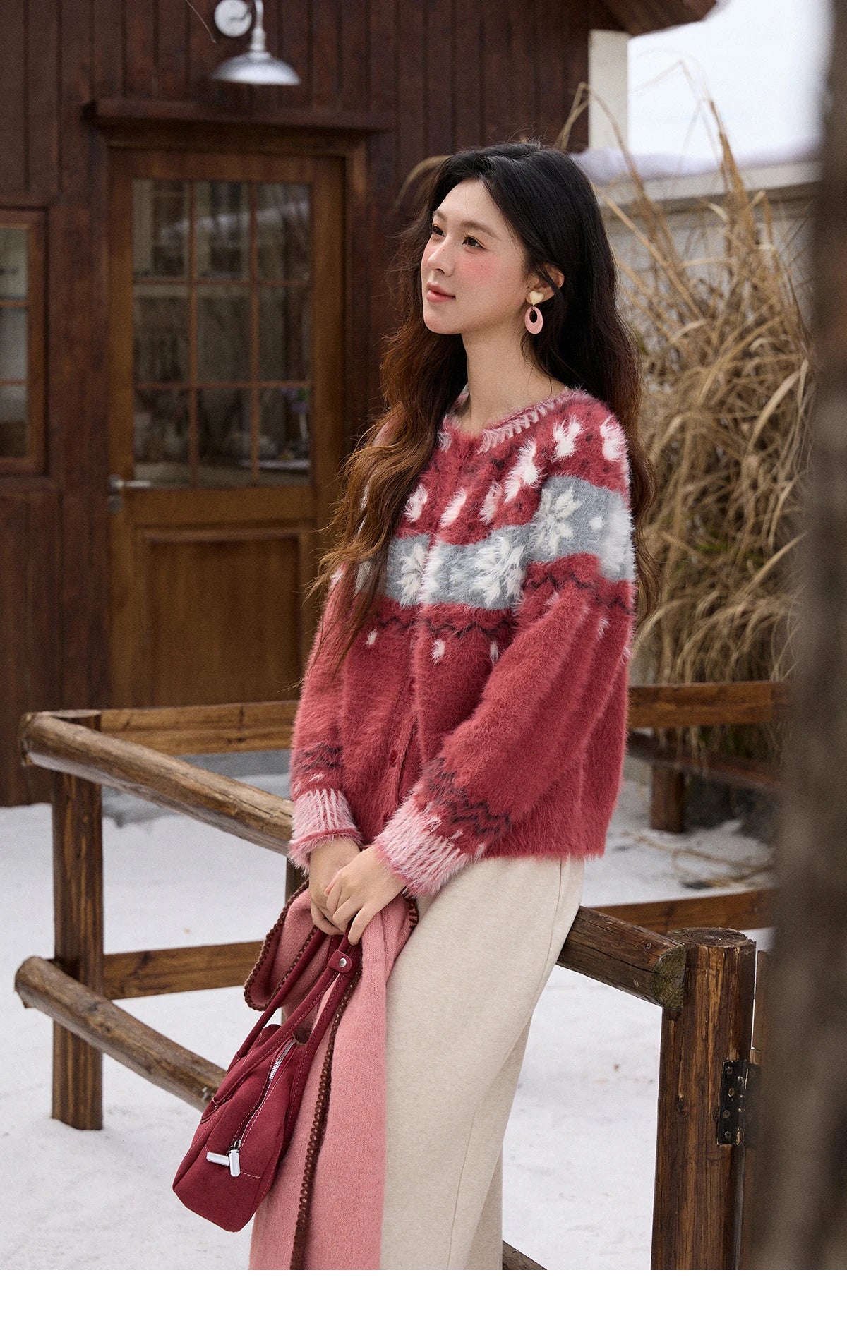 MISHOW Christmas Retro Red Imitation Mink Fur Soft Cardigan 2025 Winter Snowflake Jacquard Sweater Round Neck Tops MXE91Z2801