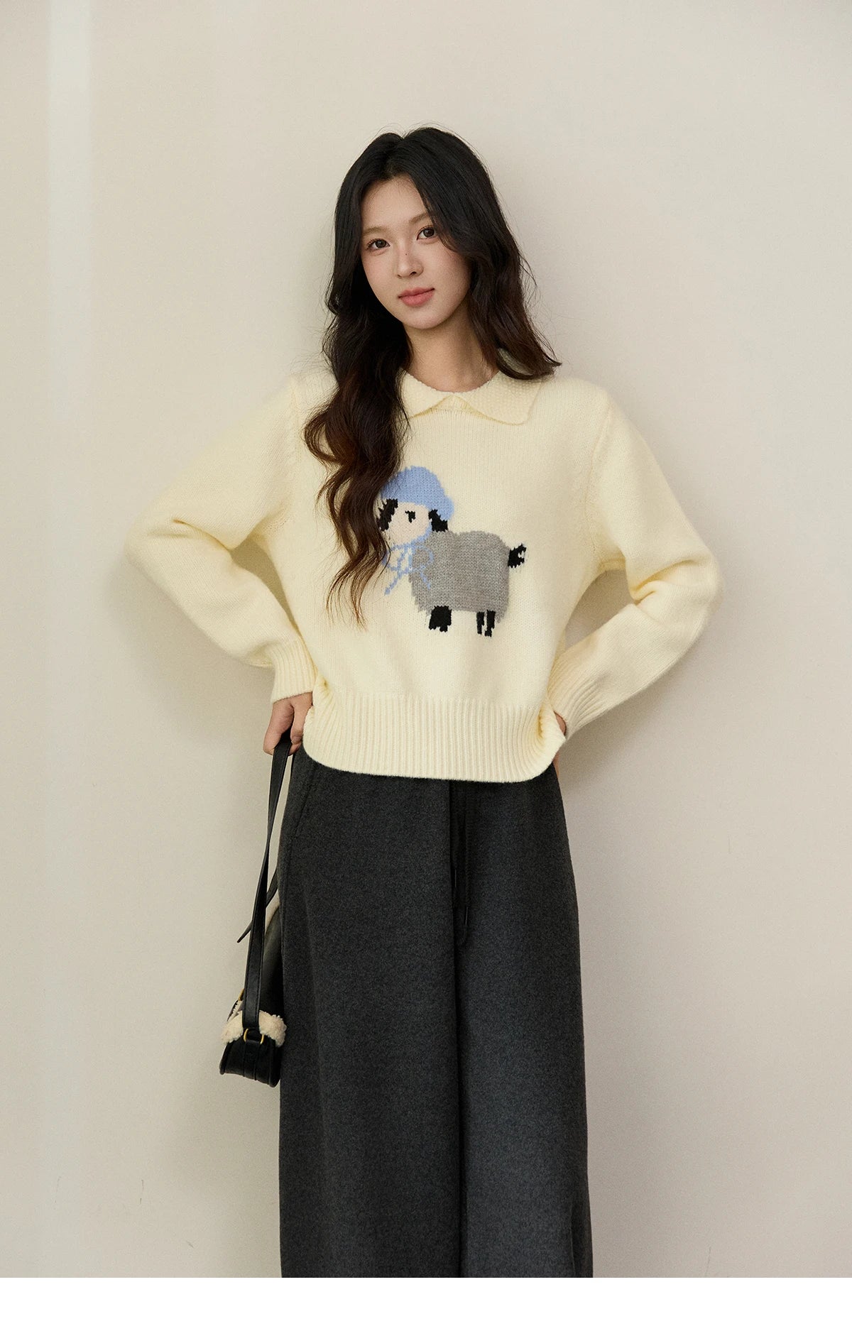 MISHOW Women's Beige White Knitted Sweater 2025 Autumn Winter Round Collar Sheep Pattern Loose Warm Pullover Sweaters MXE94Z2962