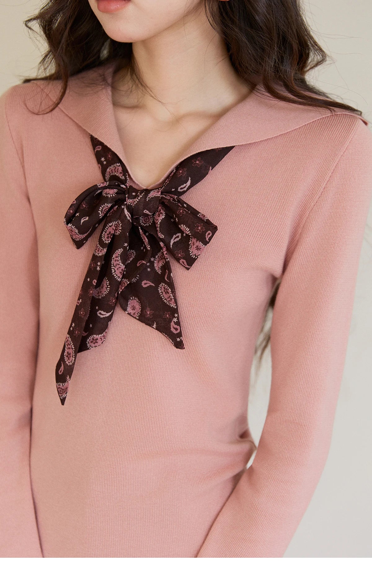 MISHOW Women's Pink V-neck Knitted Top 2026 Spring Polo Neck Detachable Paisley Scarf Thin Tops Casual Slim Sweater MXF108Z1032