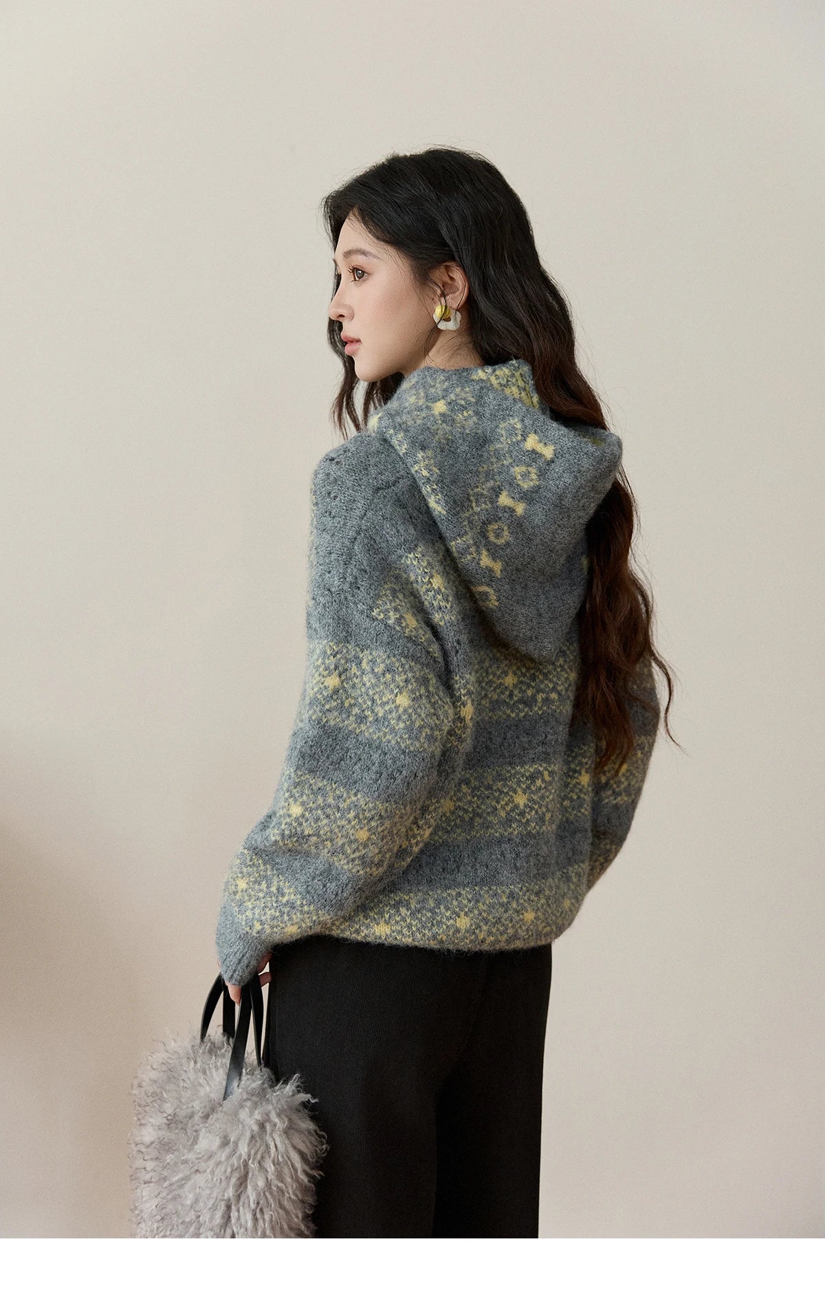 MISHOW Women's Fair Isle Knitted Sweater 2025 Winter V-neck Wool Blend Casual Tops Removable Hood Warm Loose Sweaters MXE94Z2979