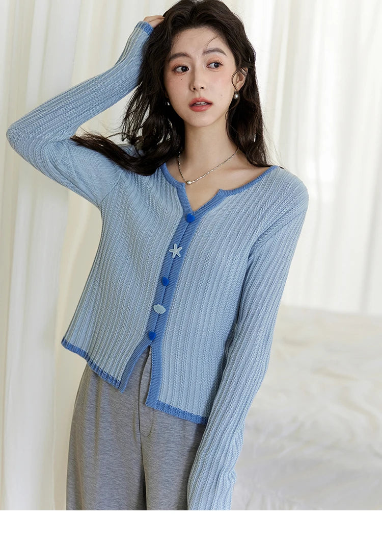 MISHOW Wool Blend Blue Contrasting Knitted Top 2025 Spring Slim Fit Base Sweater Women V Neck Shell Button Sweet Tops MXE14Z1184