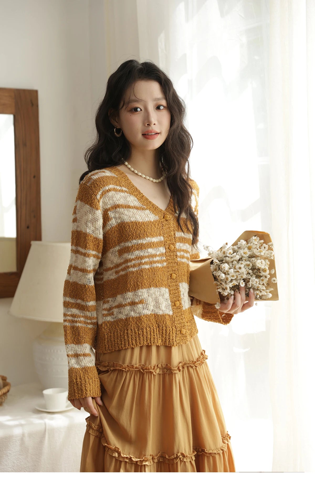 MISHOW Women's Striped Cardigan 2025 Autumn New Retro Yellow V-neck Long Sleeves Single-breasted Short Sweater Coats MXE44Z2516