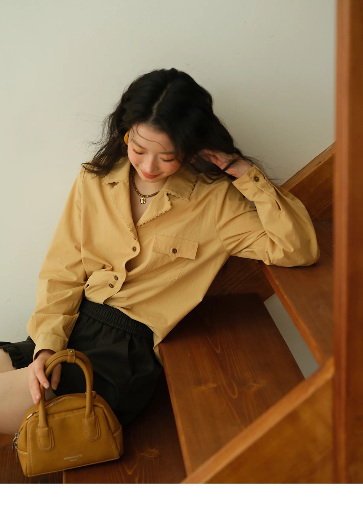 MISHOW Women's Retro Yellow Lapel Cotton Shirt 2025 Autumn Loose Casual Top Contrasting Button with Pocket Shirts MXE41C2356